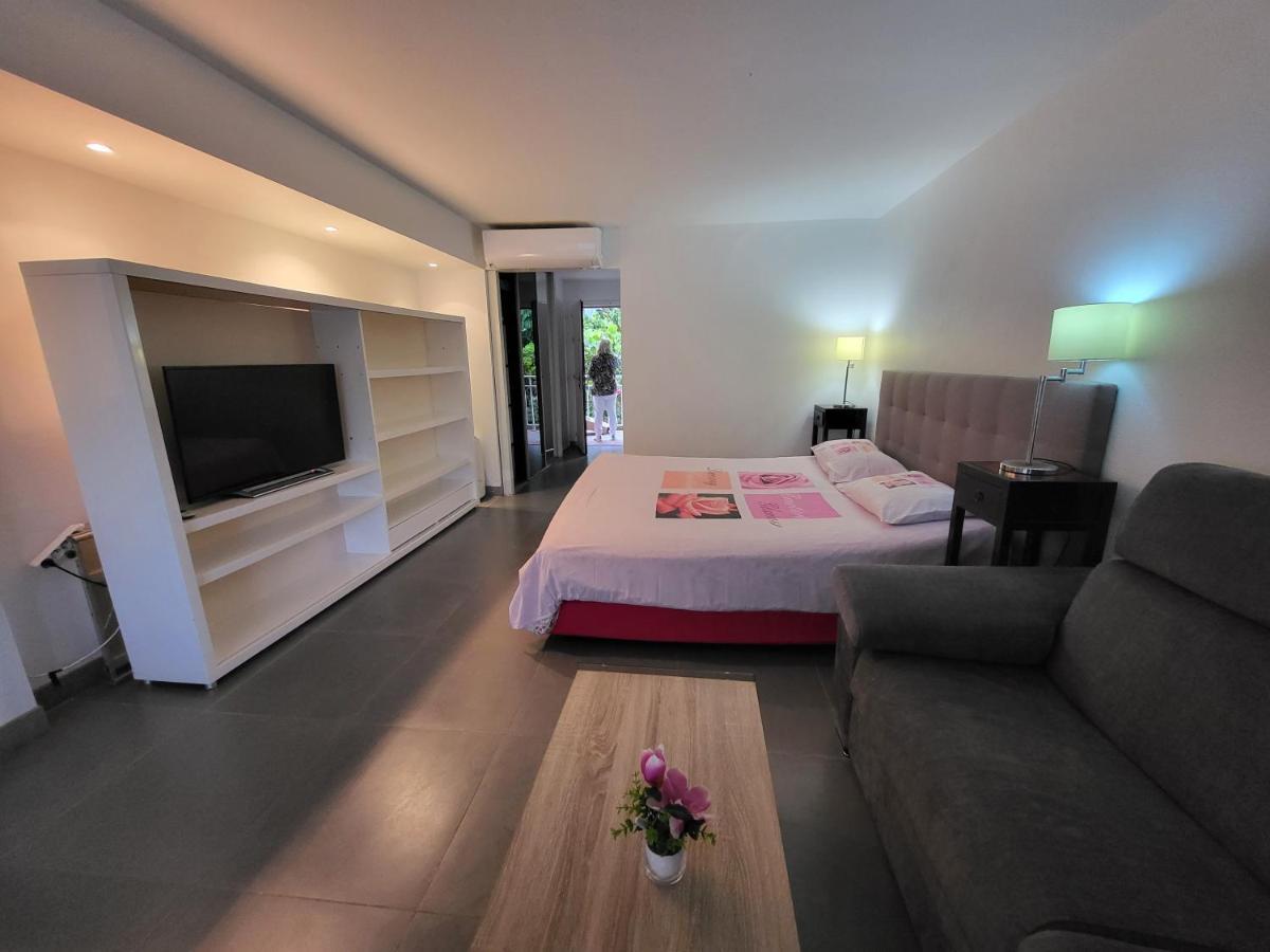 La Vieille Tour Apartment Le Gosier (Grande-Terre)