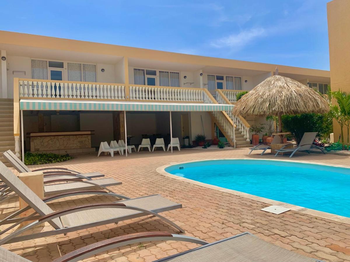 Resort Montana Eco Aruba