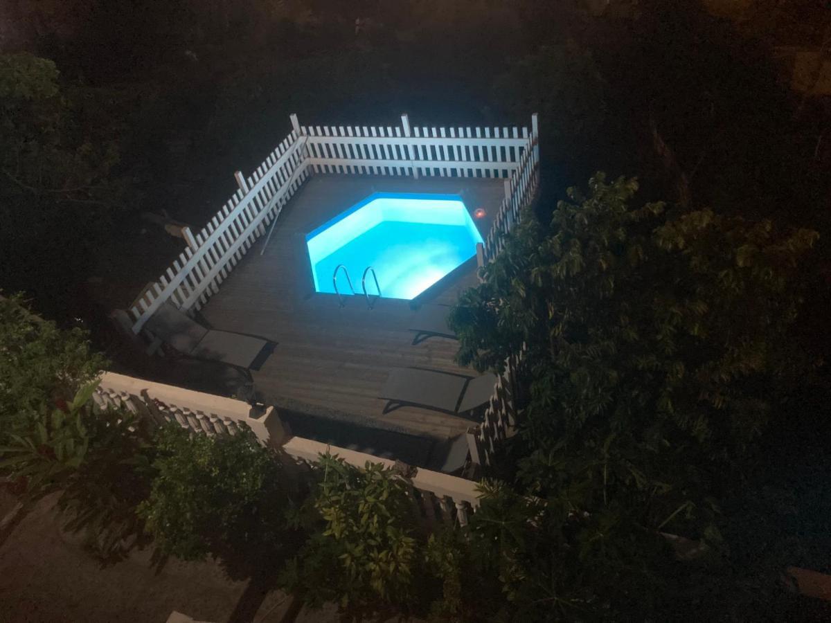 Apartment De Bas :l'ile Merveilleuse *