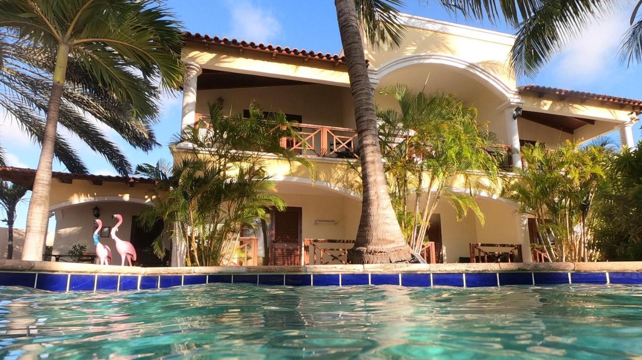 Sonrisa Boutique - Adults Only 4*