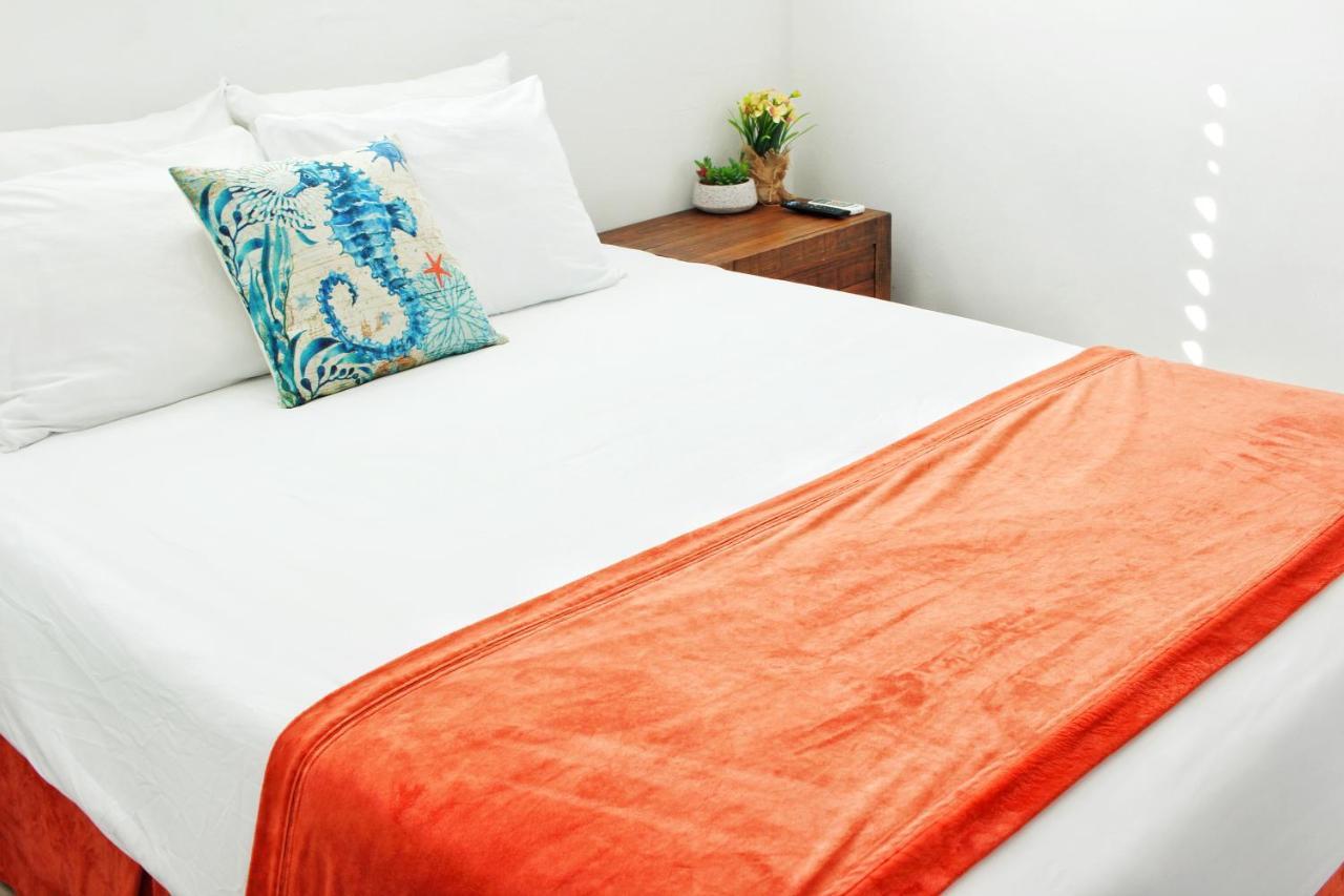 Luquillo Beach Hostel Albergue