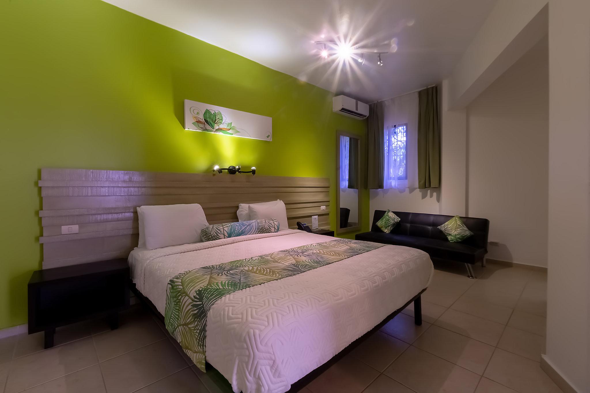 Hotel Taina 4*