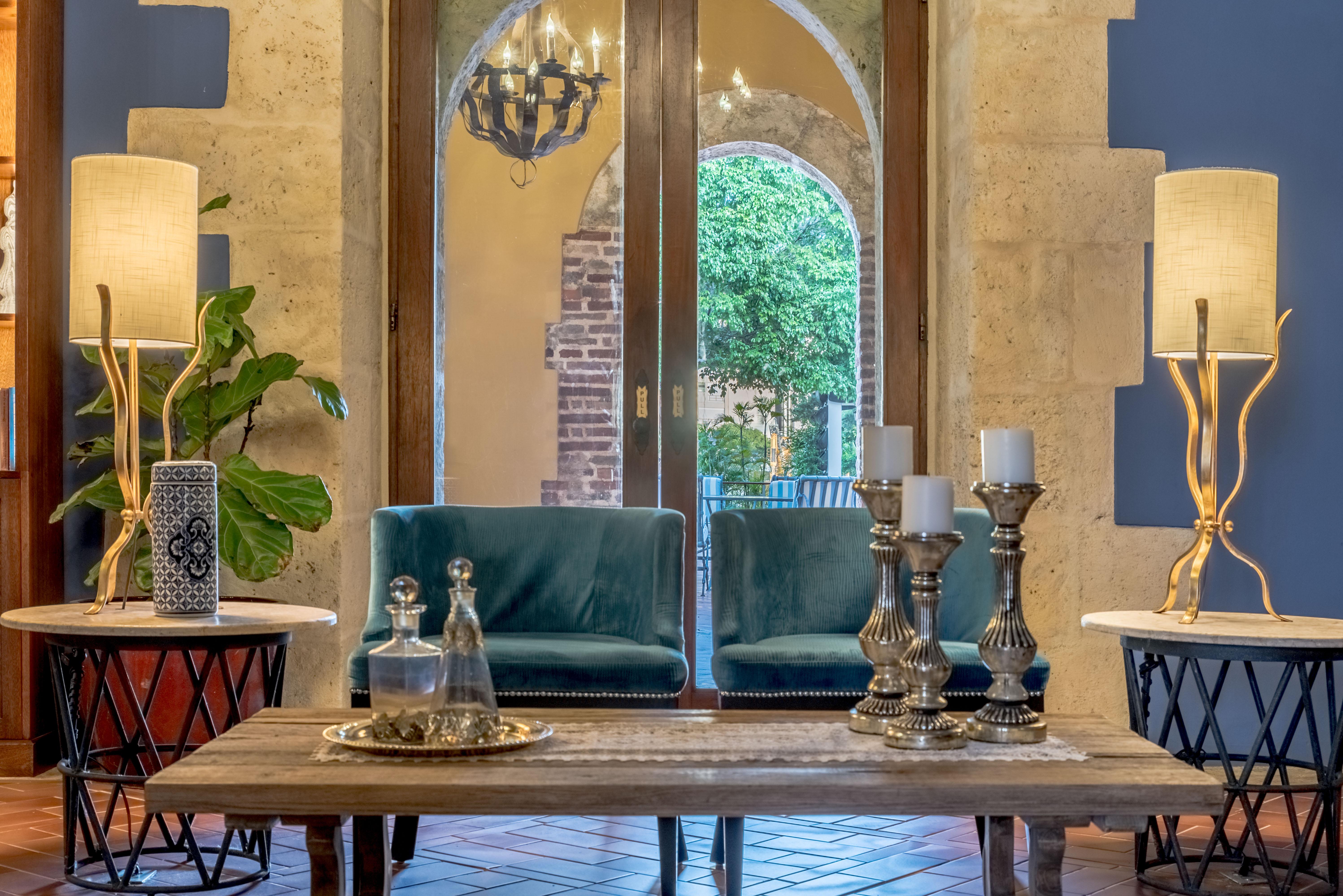 Hodelpa Nicolas De Ovando 5*