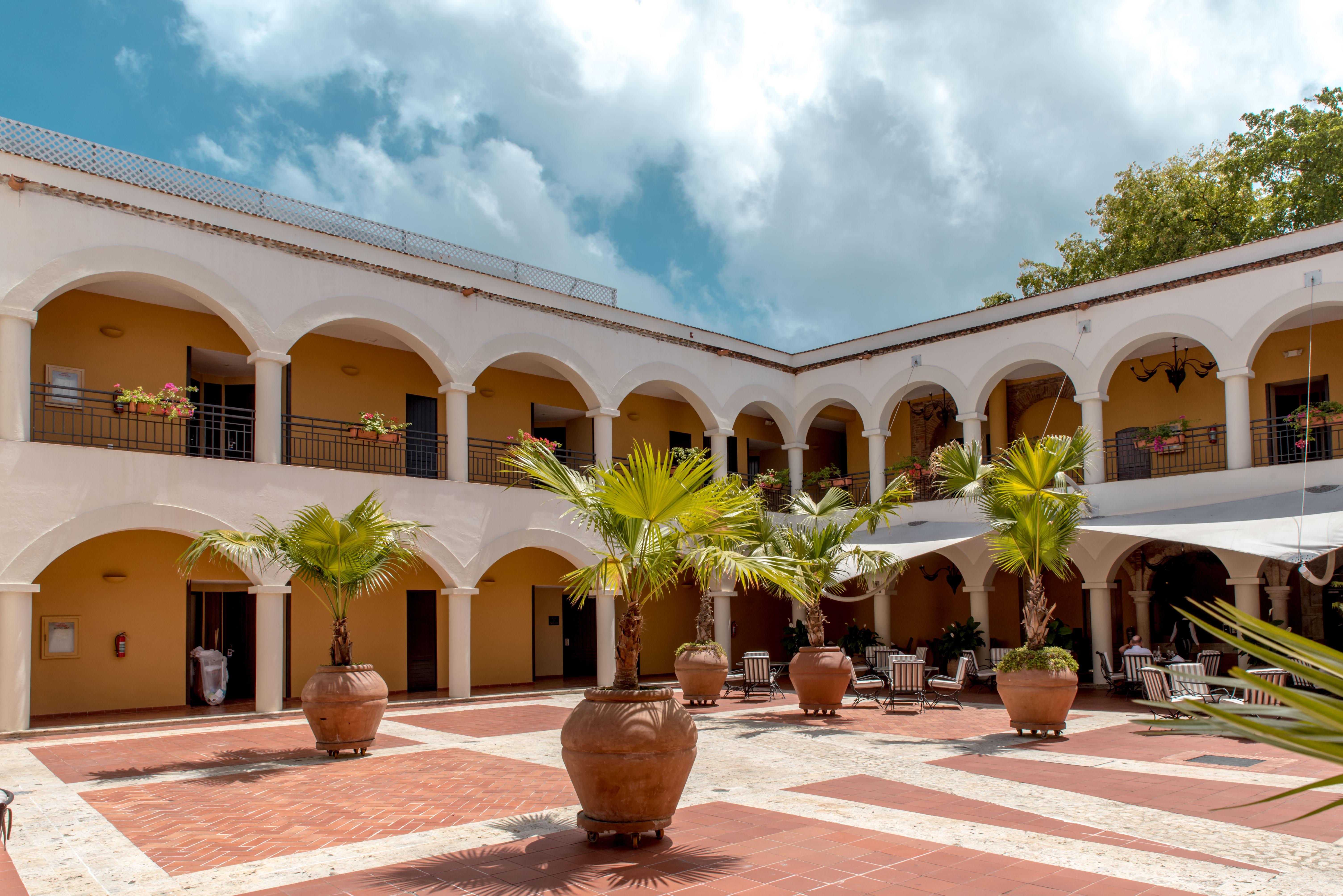 Hotel Hodelpa Nicolas De Ovando