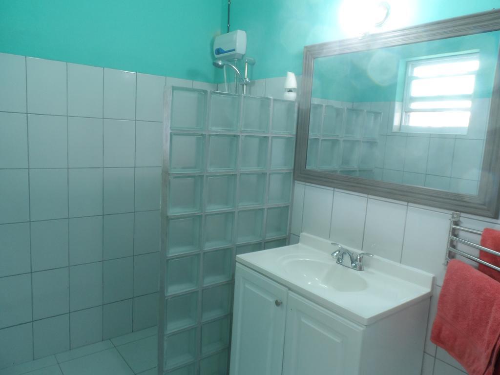 Advantage Curacao * Willemstad
