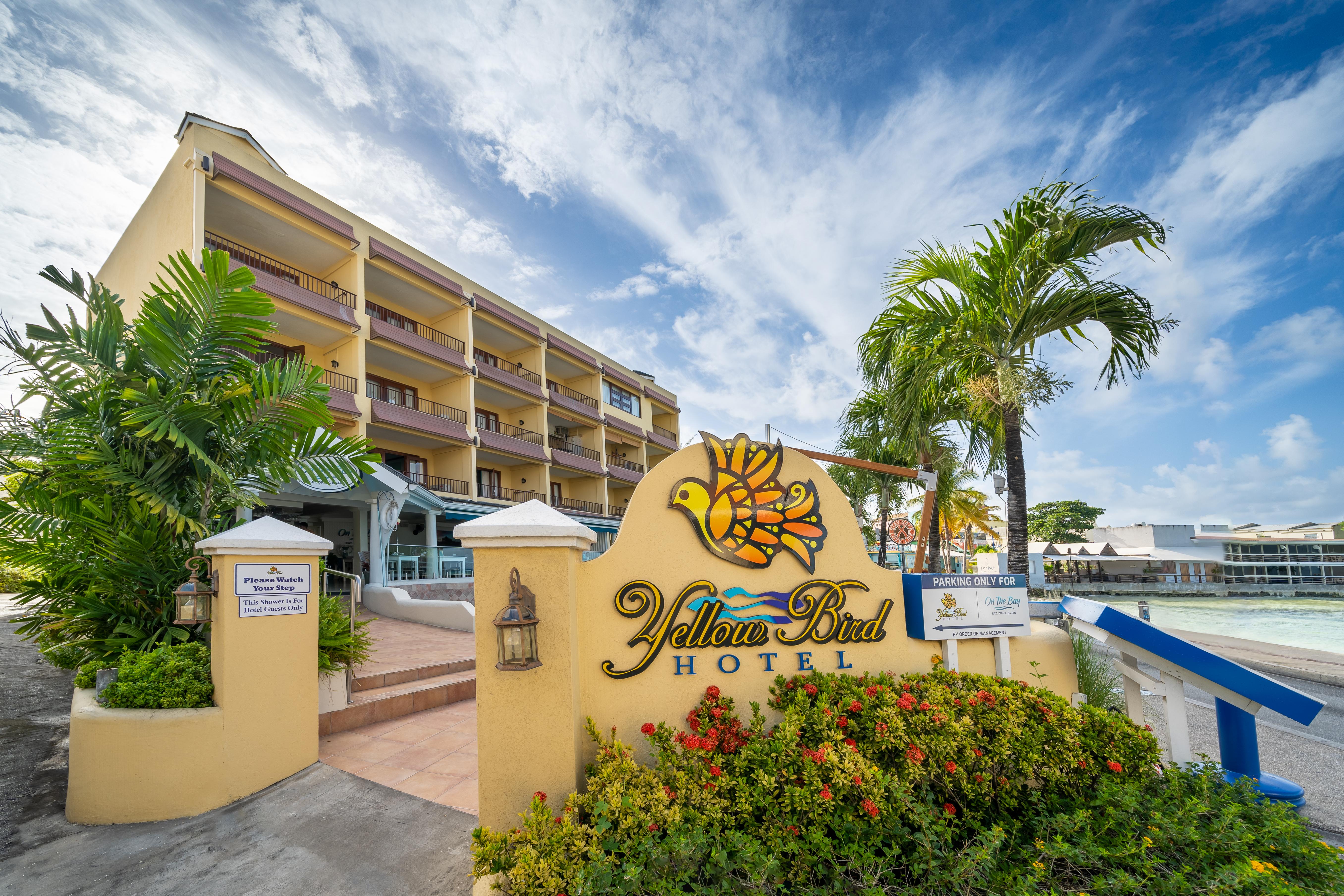 Hotel Yellow Bird 3*