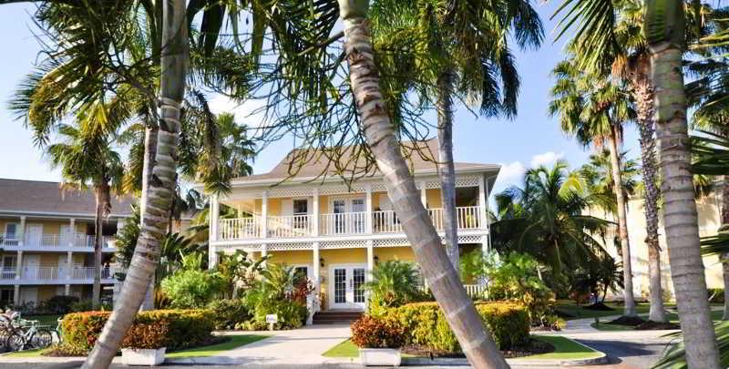 Hotel Sunshine West Bay