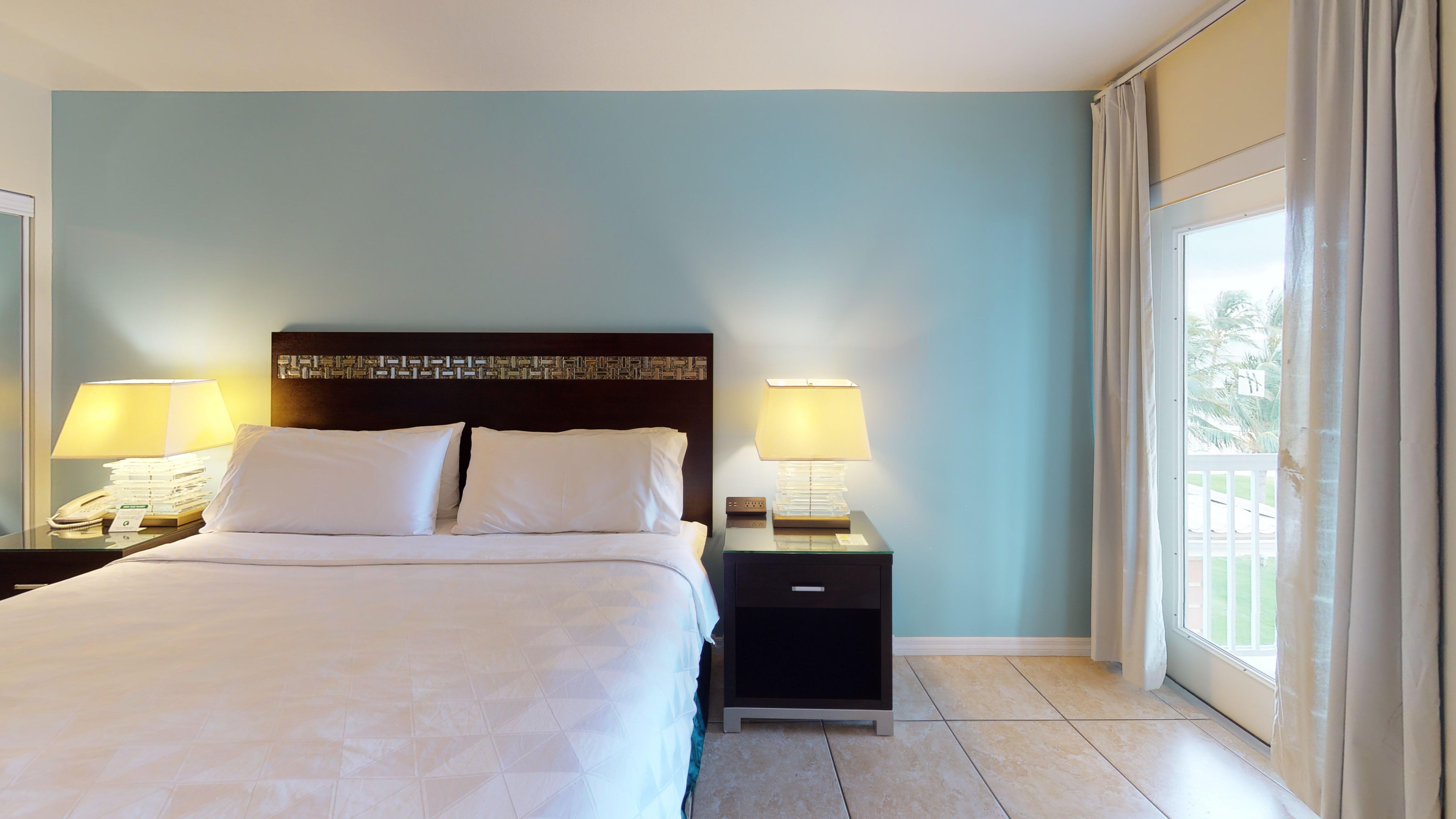 Holiday Grand Cayman By Ihg (adults Only) 3* West Bay