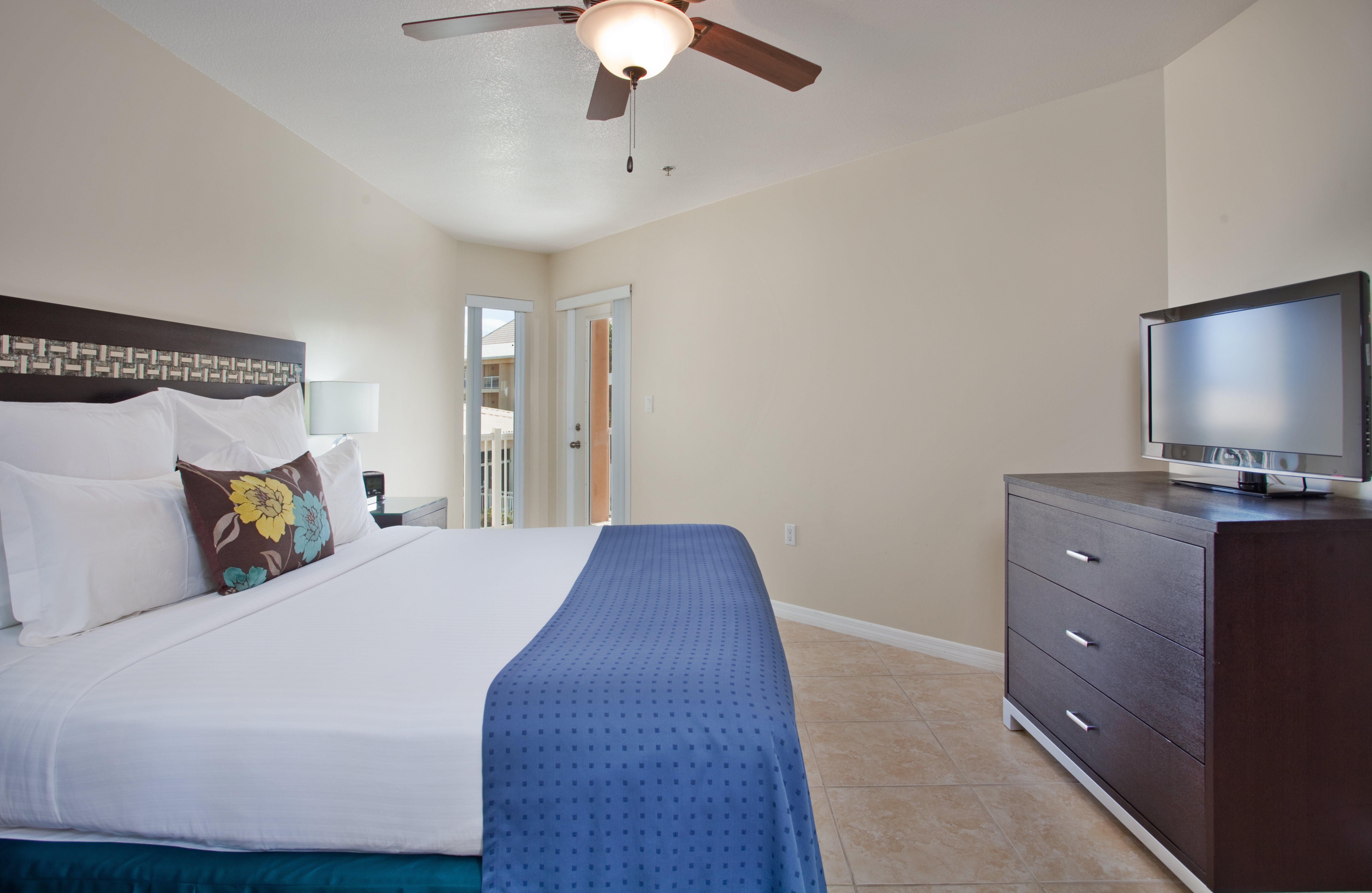 Holiday Grand Cayman By Ihg (adults Only) 3* West Bay