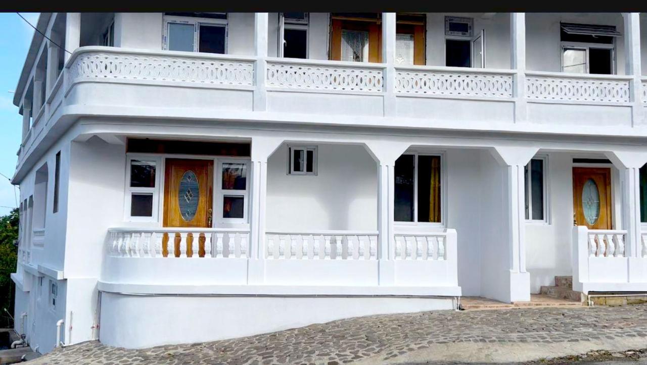 The Golden Apartamento *