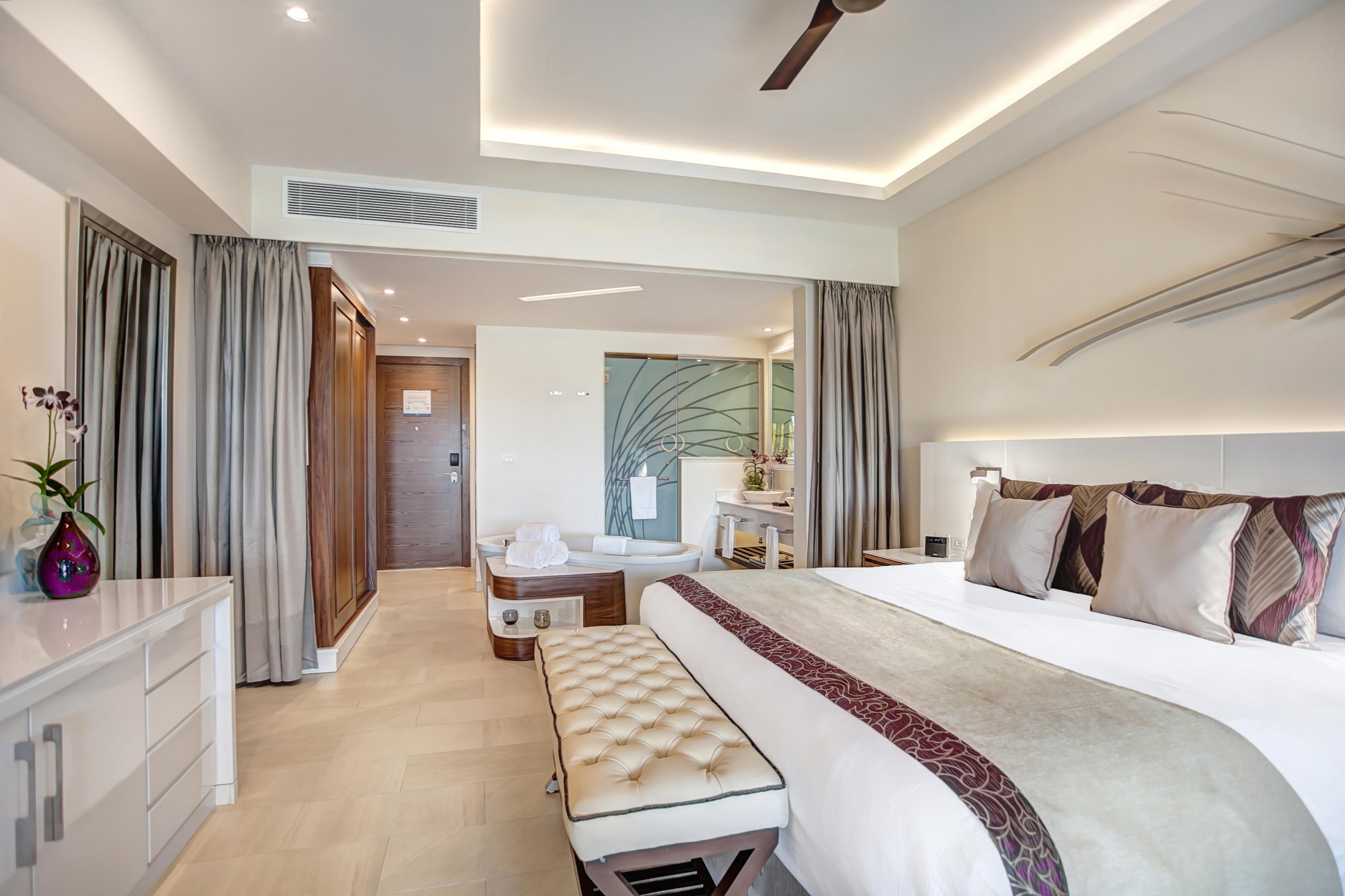 Royalton Blue Waters Montego Bay, An Autograph Collection Resort 5*