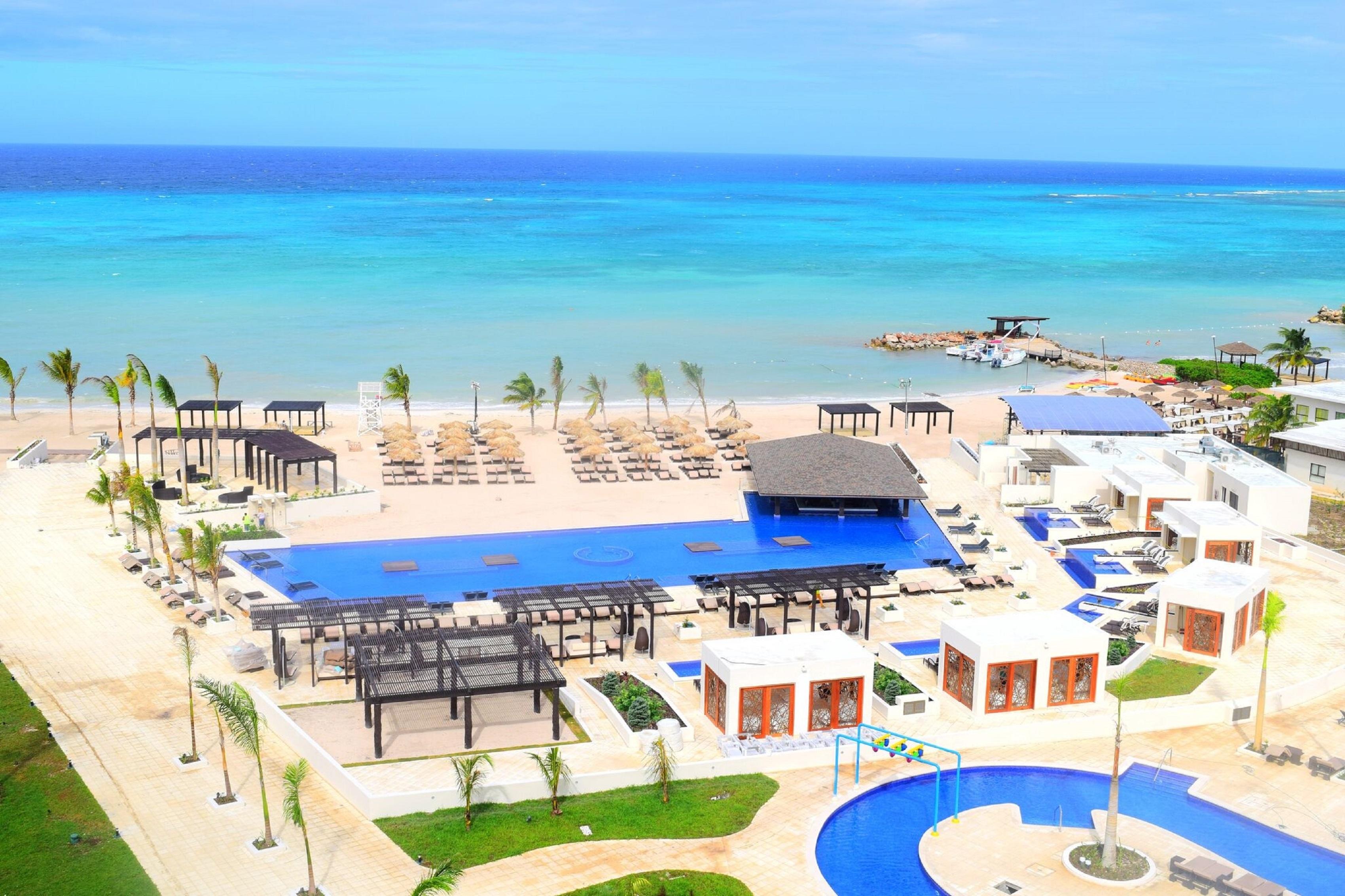 Royalton Blue Waters Montego Bay, An Autograph Collection 5*