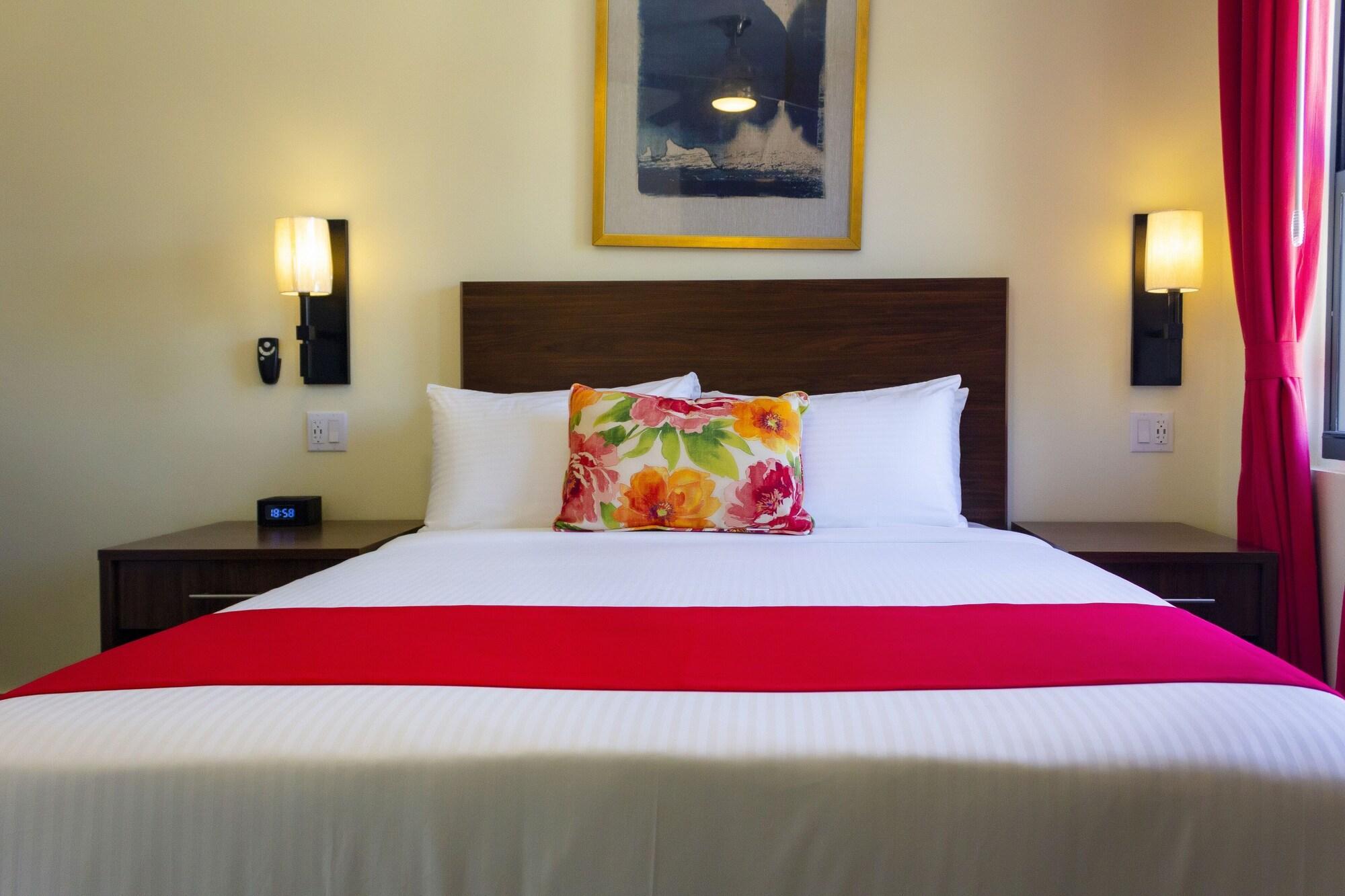 The Lodgings Hotel Surestay Collection By Best Western Five Cays Settlement