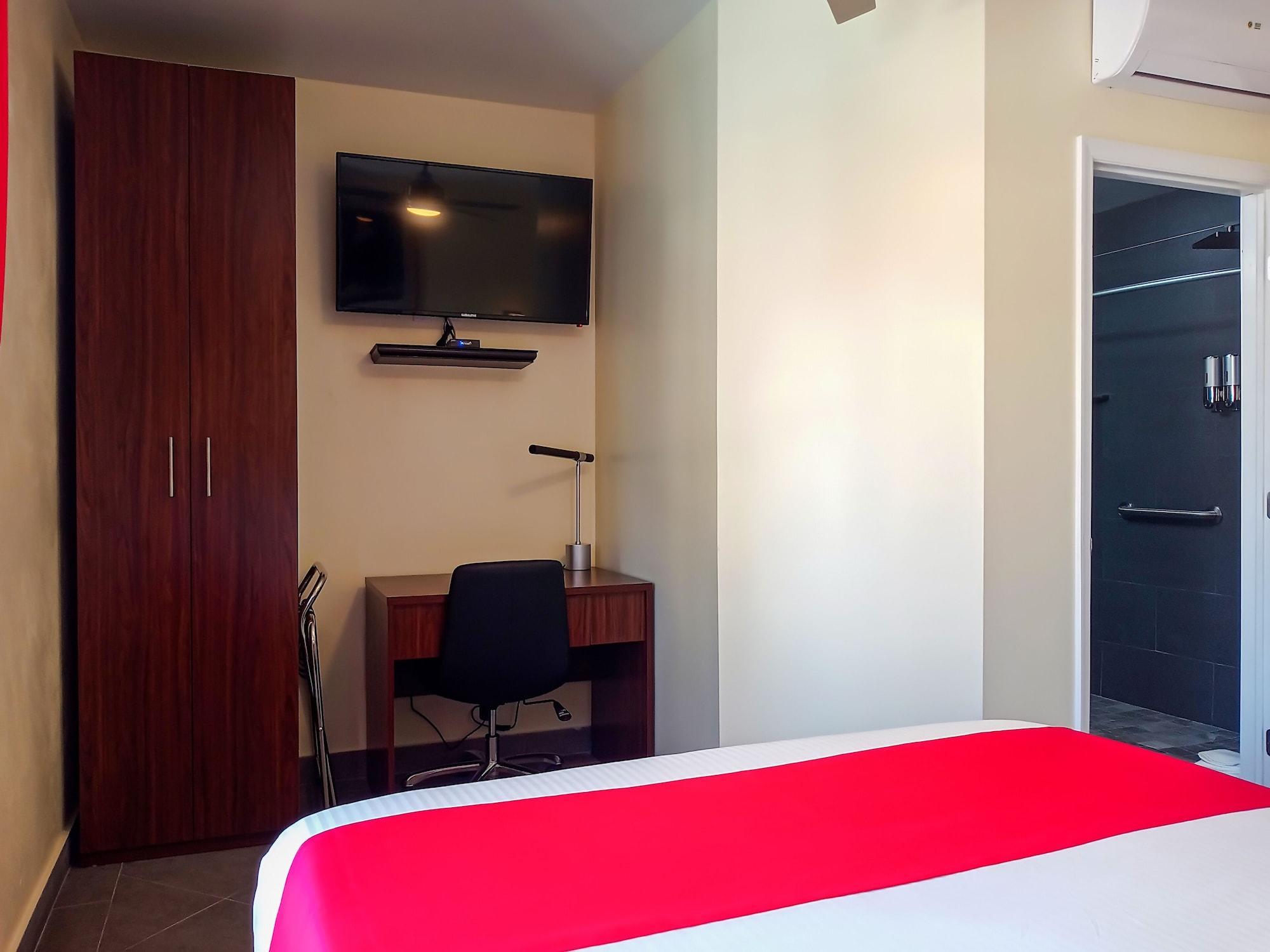 Hotel The Lodgings Hotel Surestay Collection By Best Western 3*