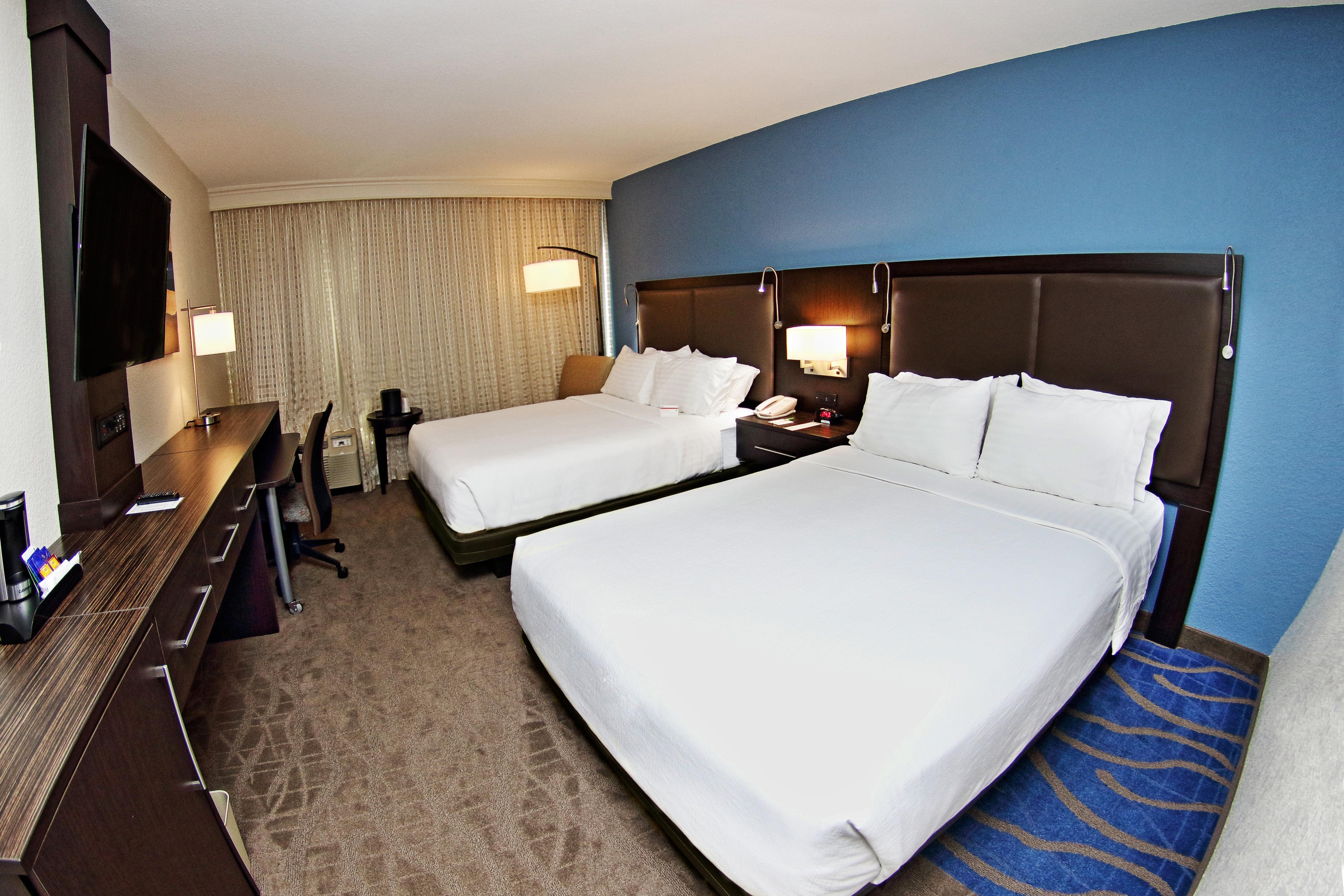 & Tropical Casino By Ihg Resort 3*