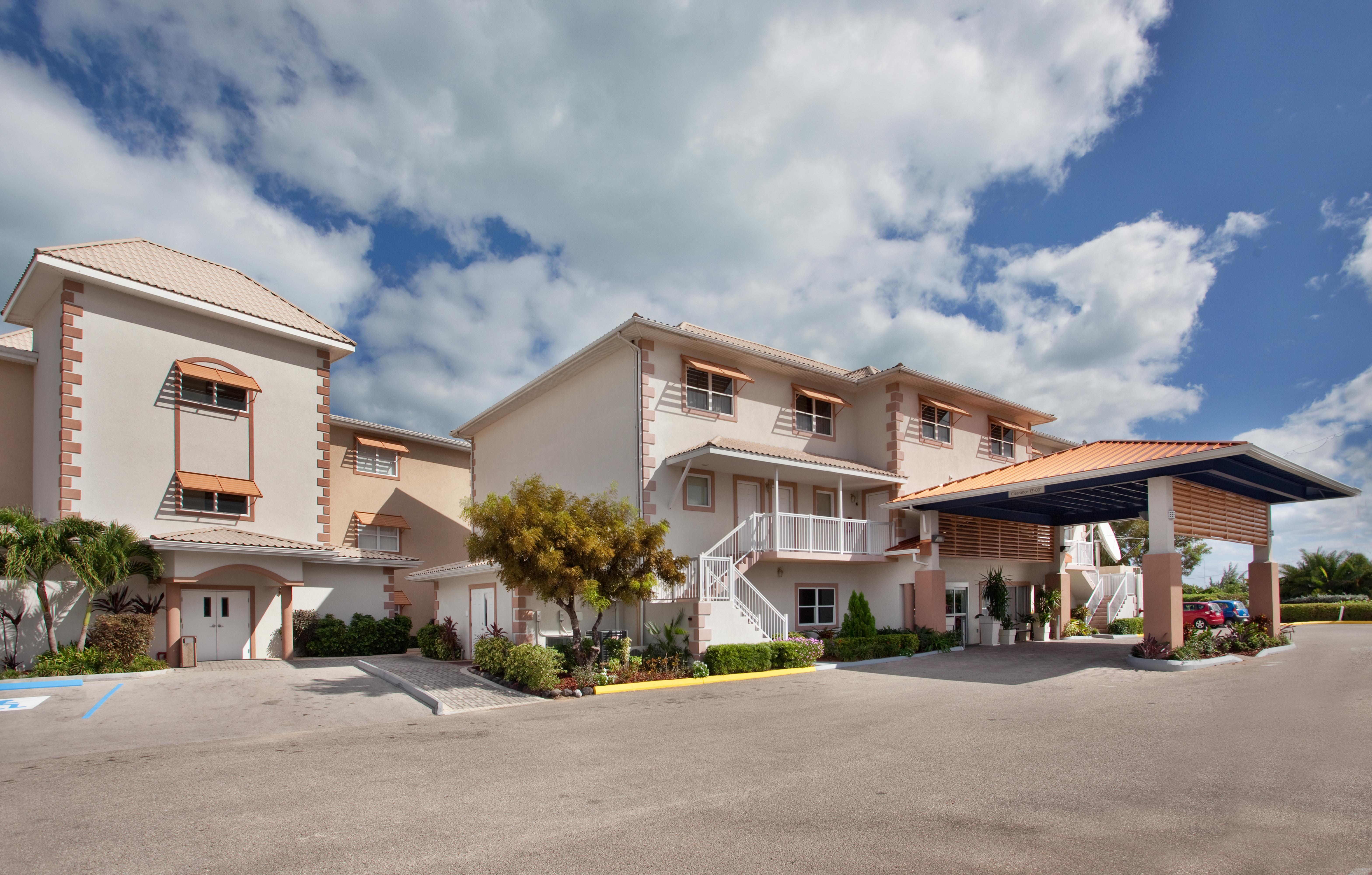 The Grand Caymanian 3* George Town