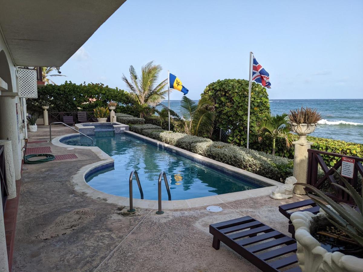 Apartment Breezy Ocean Front Close To The Beaches