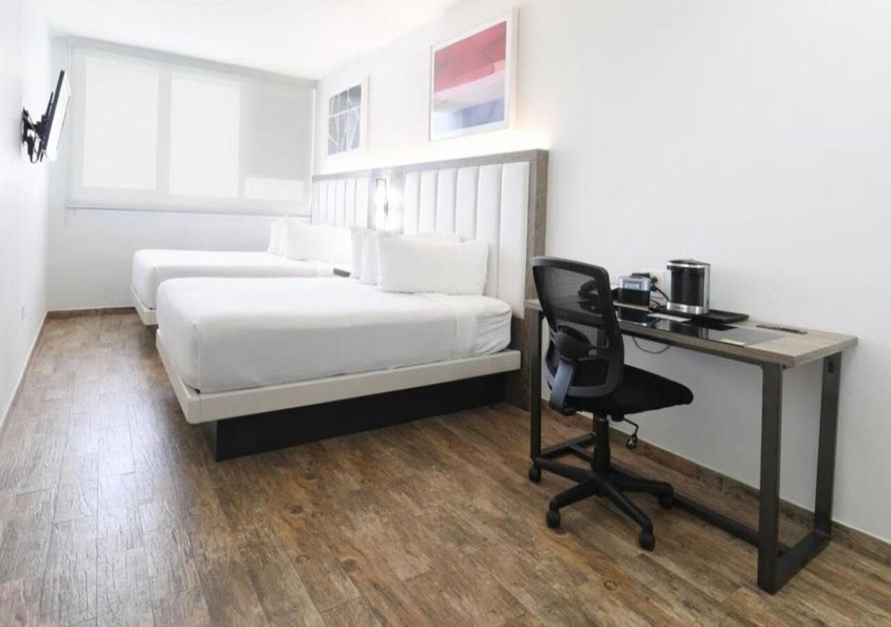 Hotel Airport San Juan