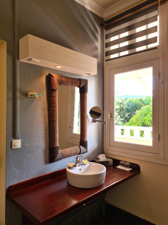 Hotel Habitation Du Comte Sainte-Rose