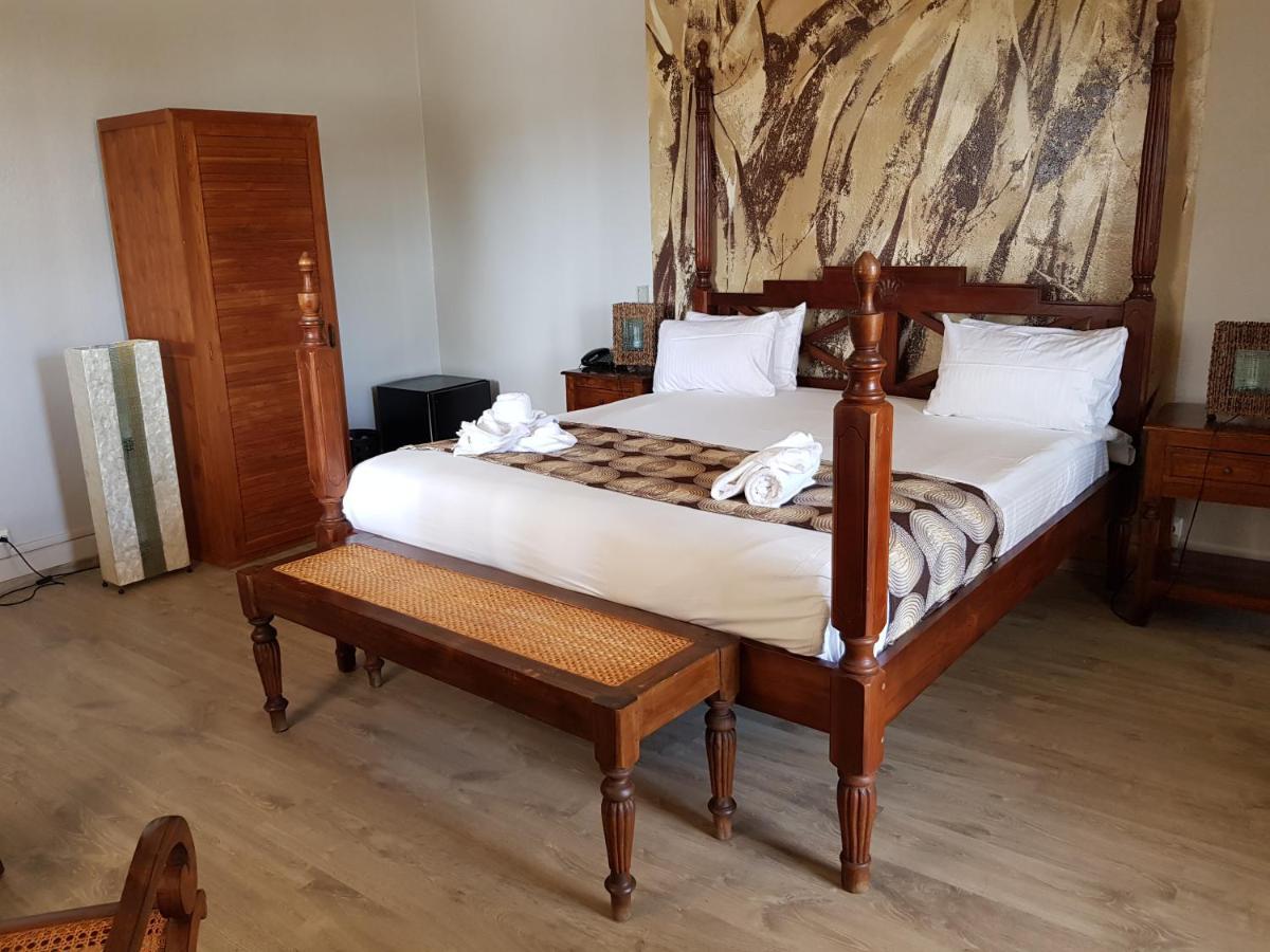 Habitation Du Comte Hotel 3*