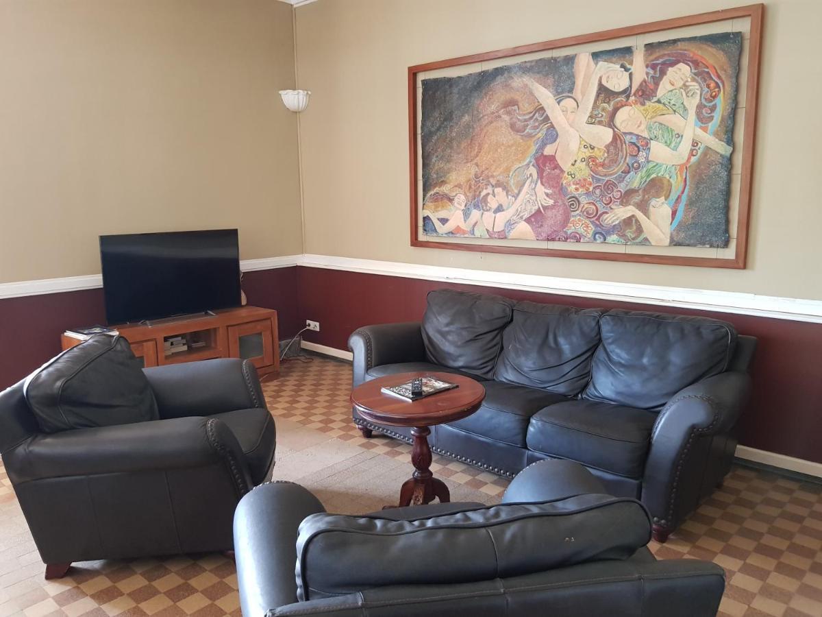 Hotel Habitation Du Comte 3*