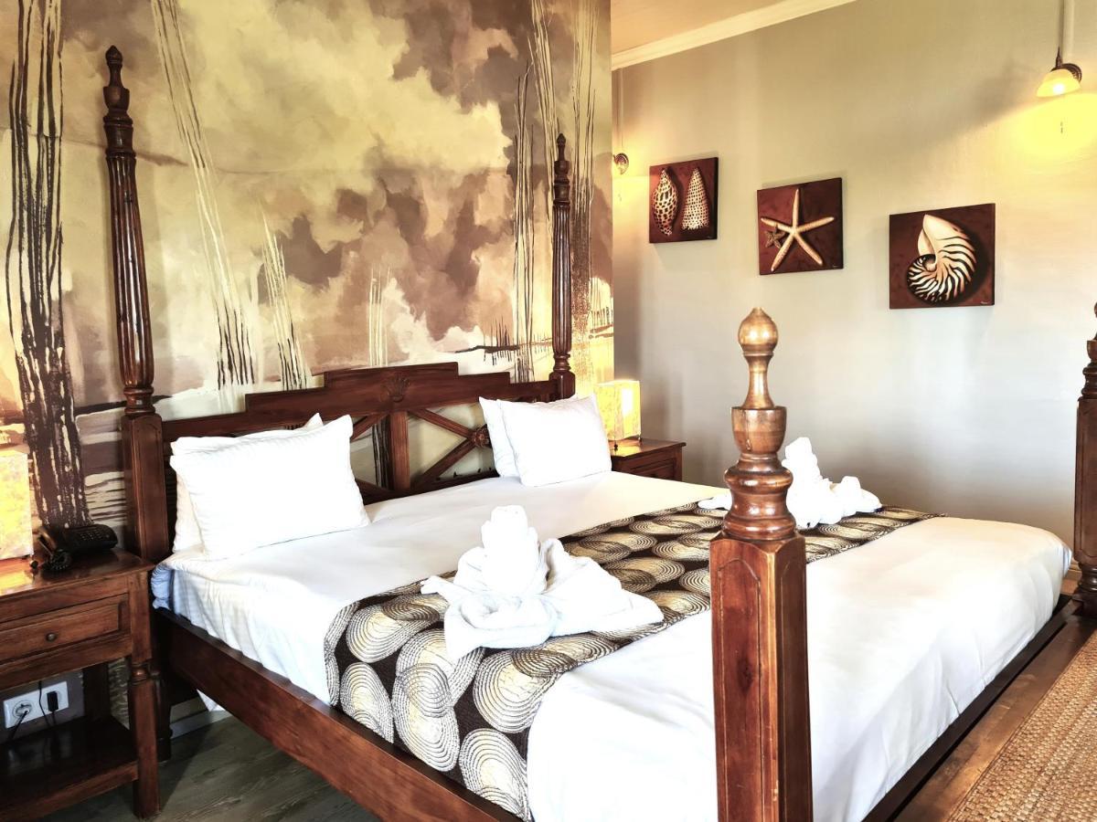Habitation Du Comte Hotel 3*