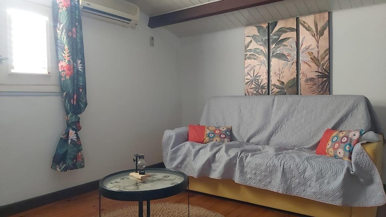 D'hote Et Loft Dans Maison De Charme Piscine A Debordement La Gialla *