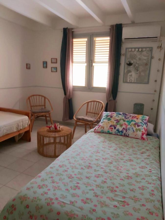D'hote Et Loft Dans Maison De Charme Piscine A Debordement La Gialla *