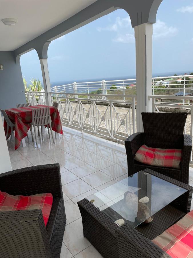 Apartment De L'anse - Bas De *