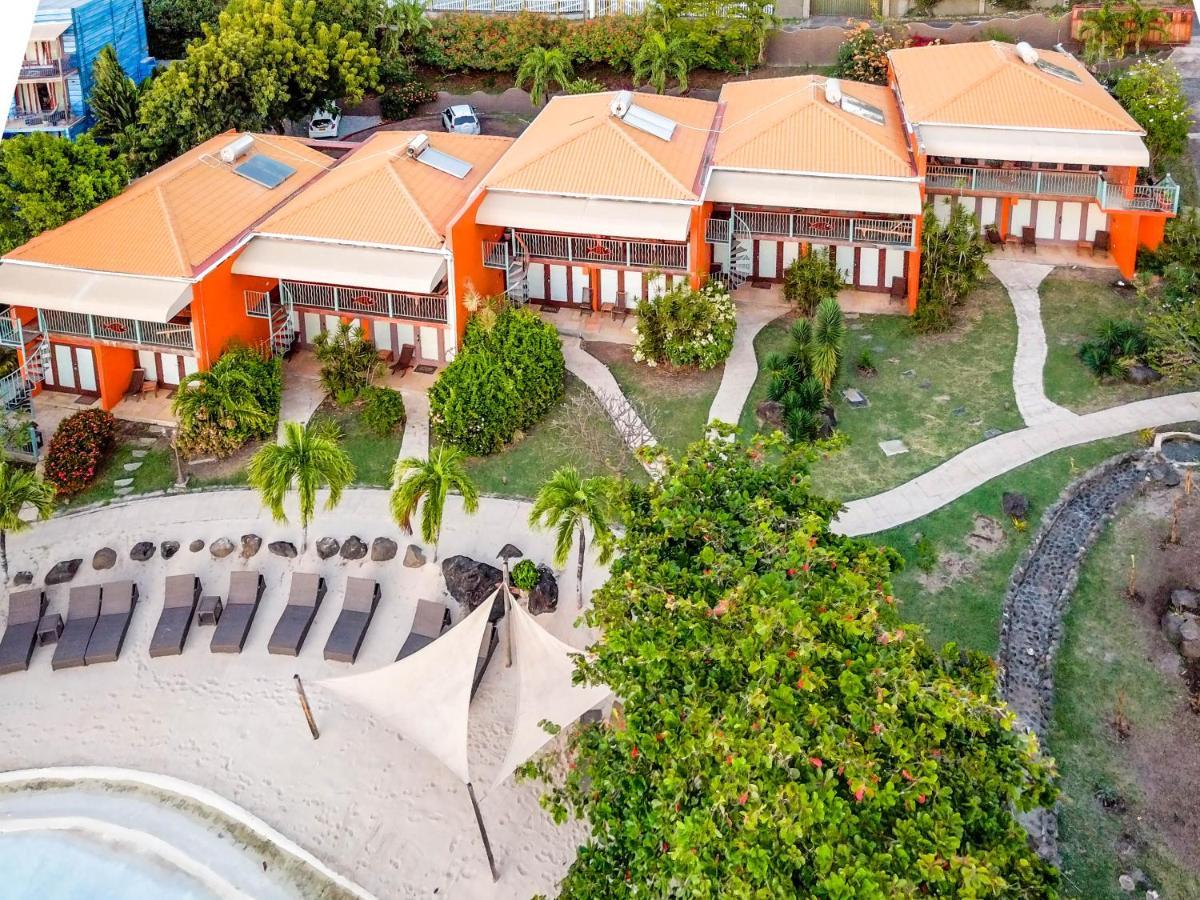 Resort True Blue Bay