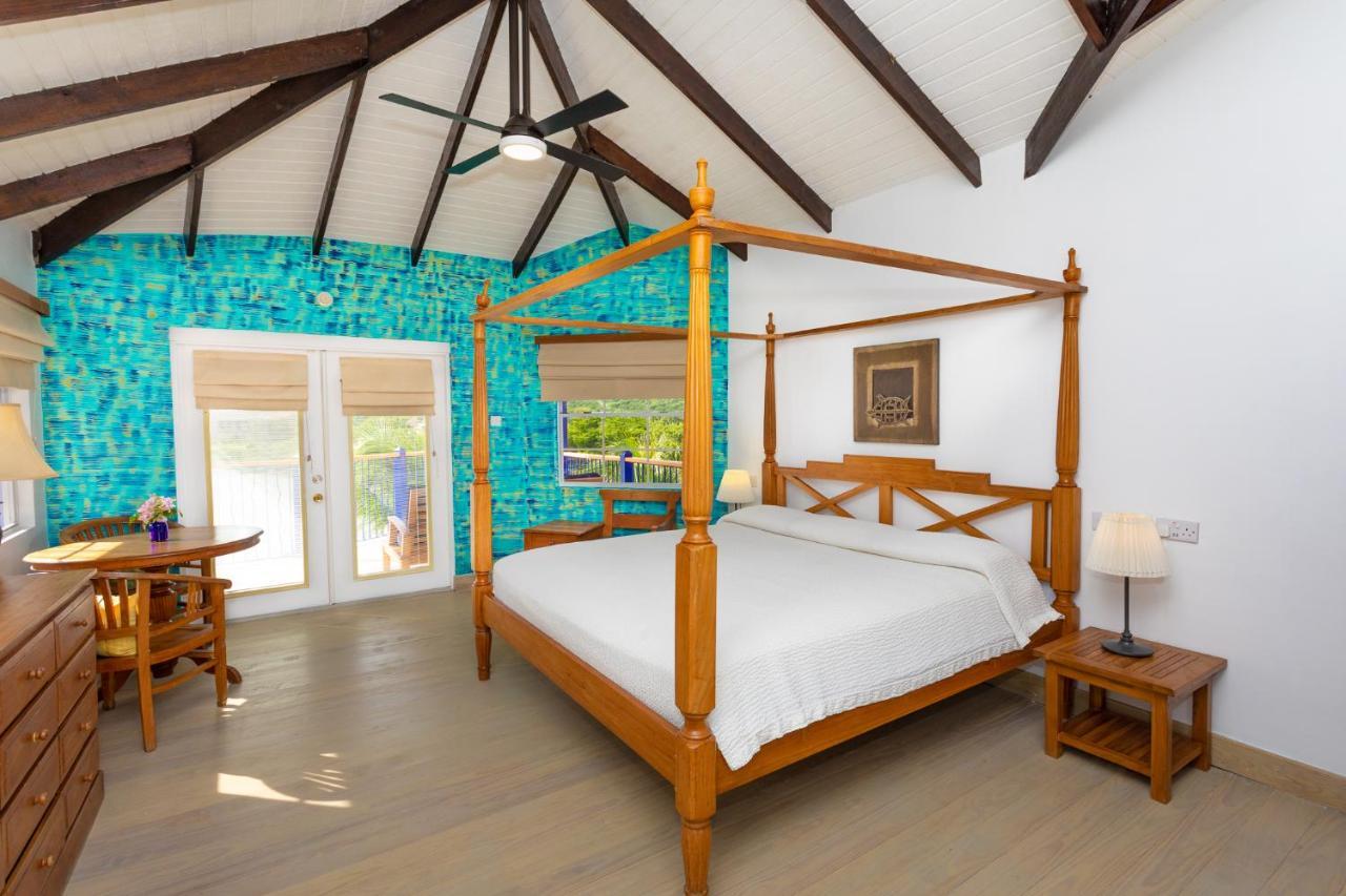 Resort True Blue Bay 4*