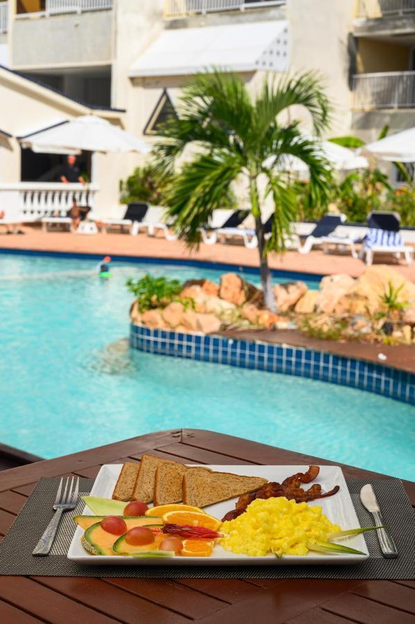 Sapphire Club Cupecoy (Sint Maarten)