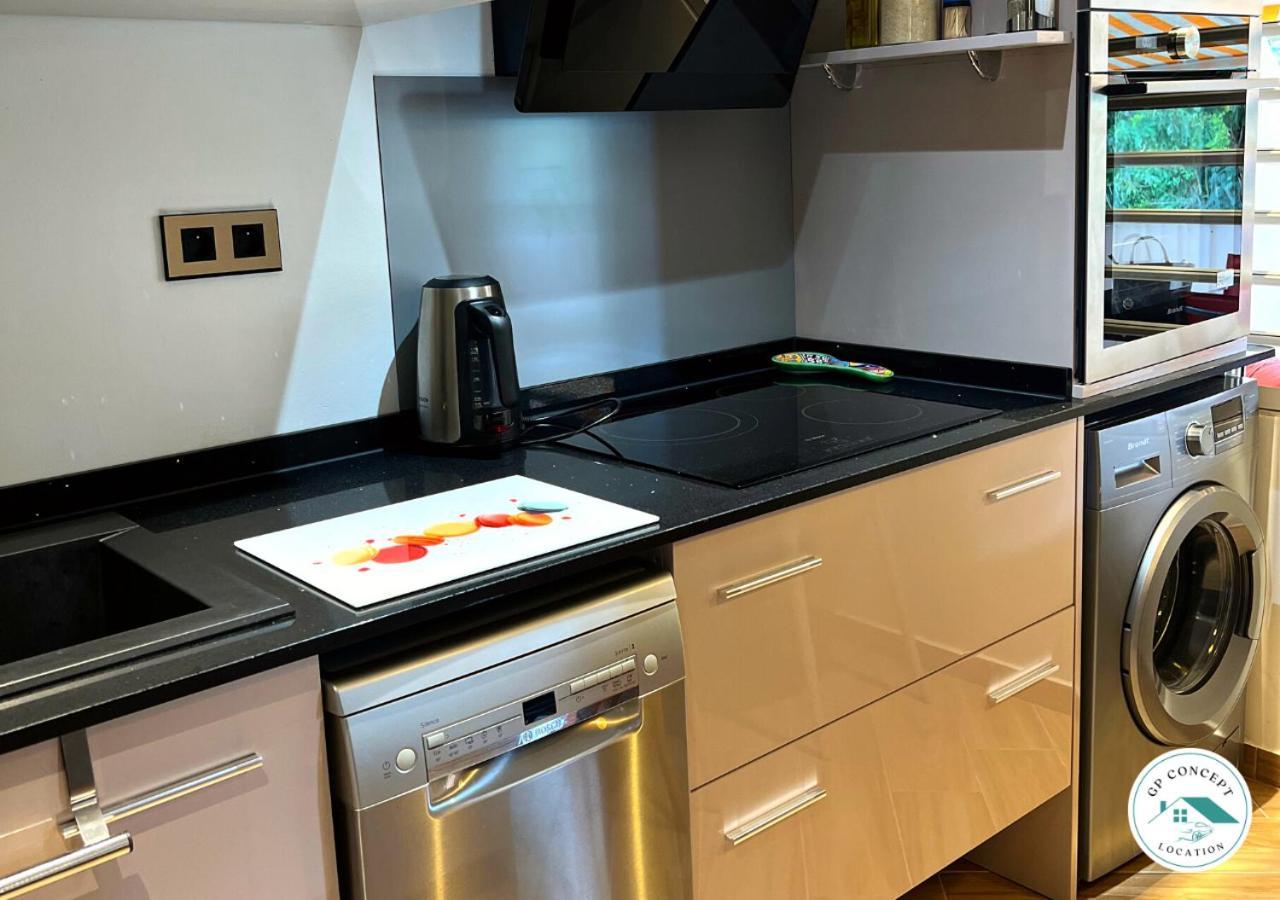 Apartment Situe A 30 Metres De La Anse A L'ane