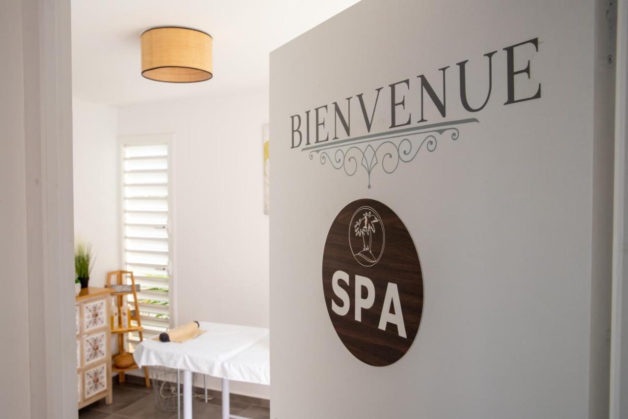 Hotel Guadeloupe Palm