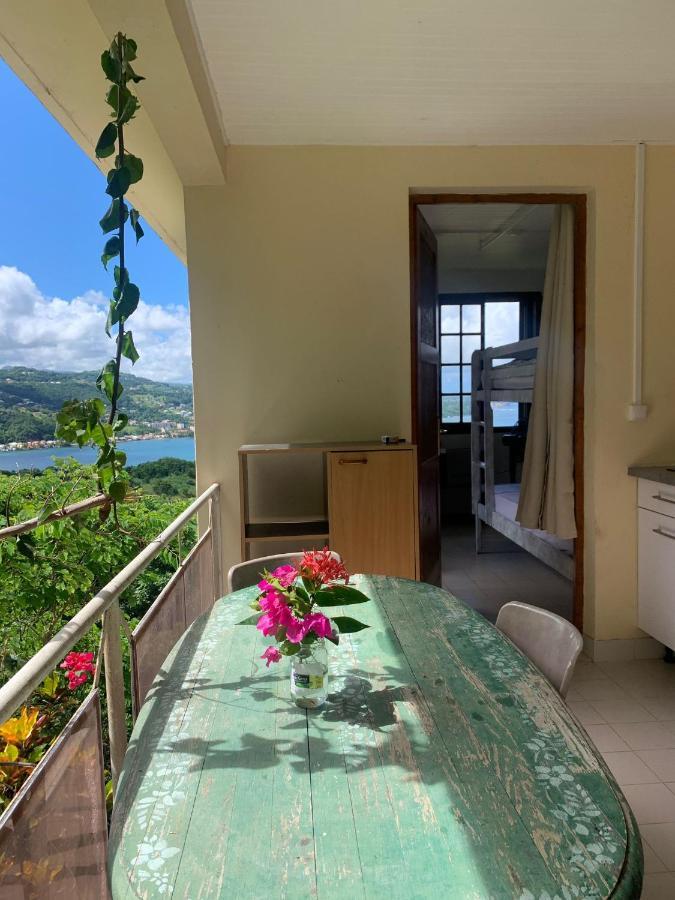 Hill Hostel- Martinique- Dortoir *