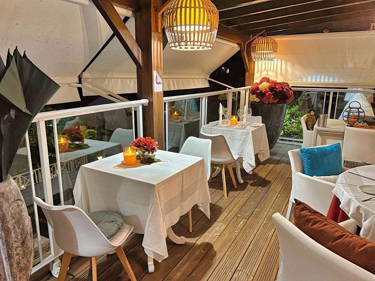 Lord Domaine - Piscine & - Bar & Lounge - Restaurant Gastronomique *