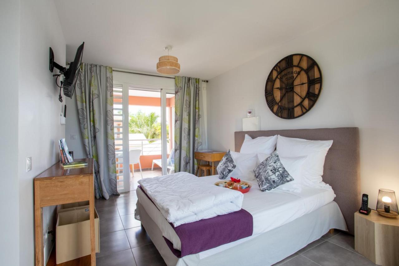 Guadeloupe Palm Hotel 4*