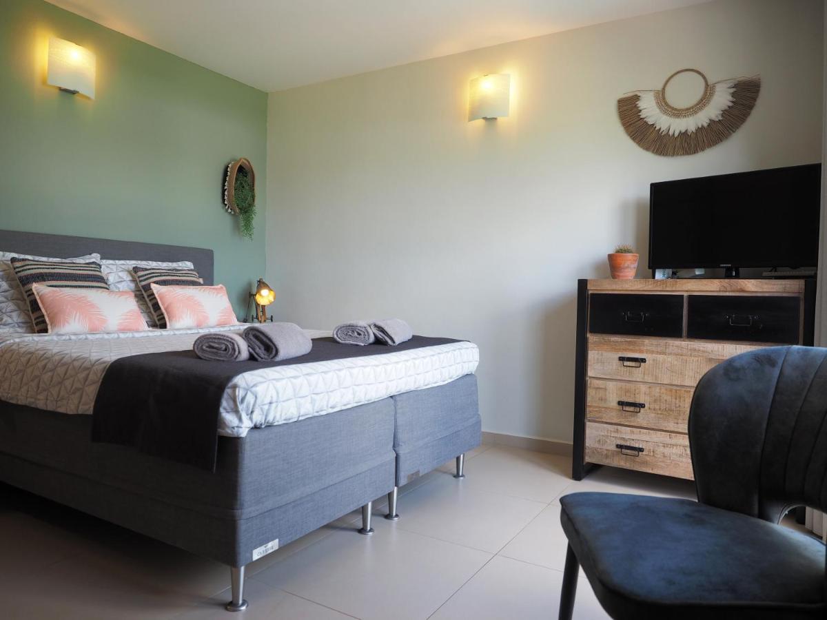 Guest house Oasis Guesthouse, Boutique Style 3*