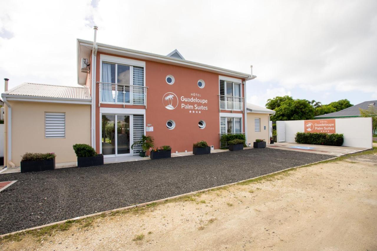 Guadeloupe Palm Hotel