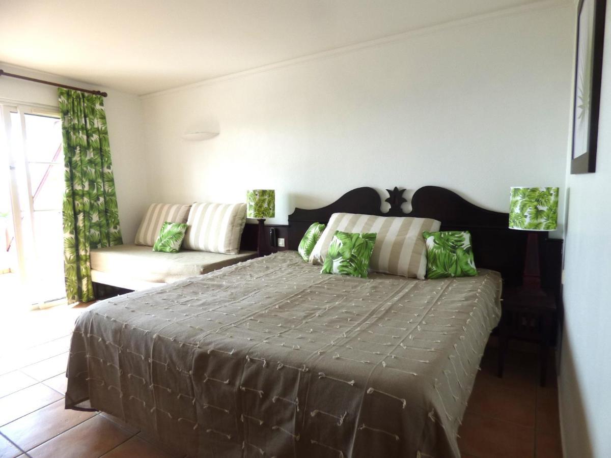 Barbadine - Flats Sainte-Anne (Grande-Terre)
