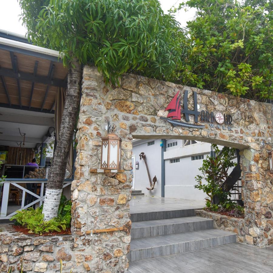 The Moxy Hotel English Harbour