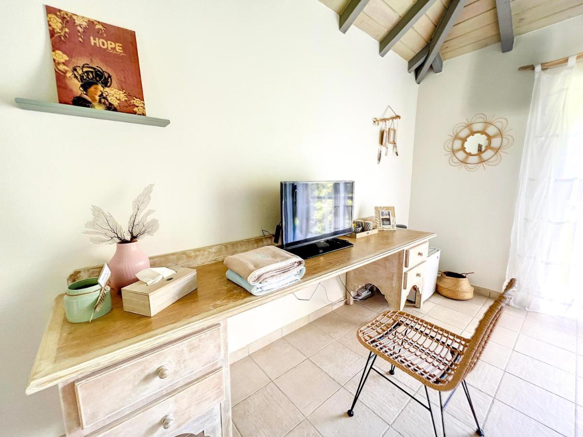 Moonstone, Private In Casa Blue Pool Sea View Villa *