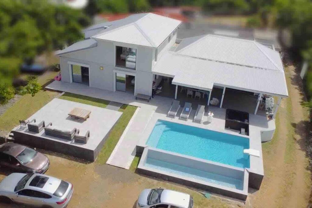 Ela - Jolie Avec Piscine Chauffee Et Jacuzzi Villa *