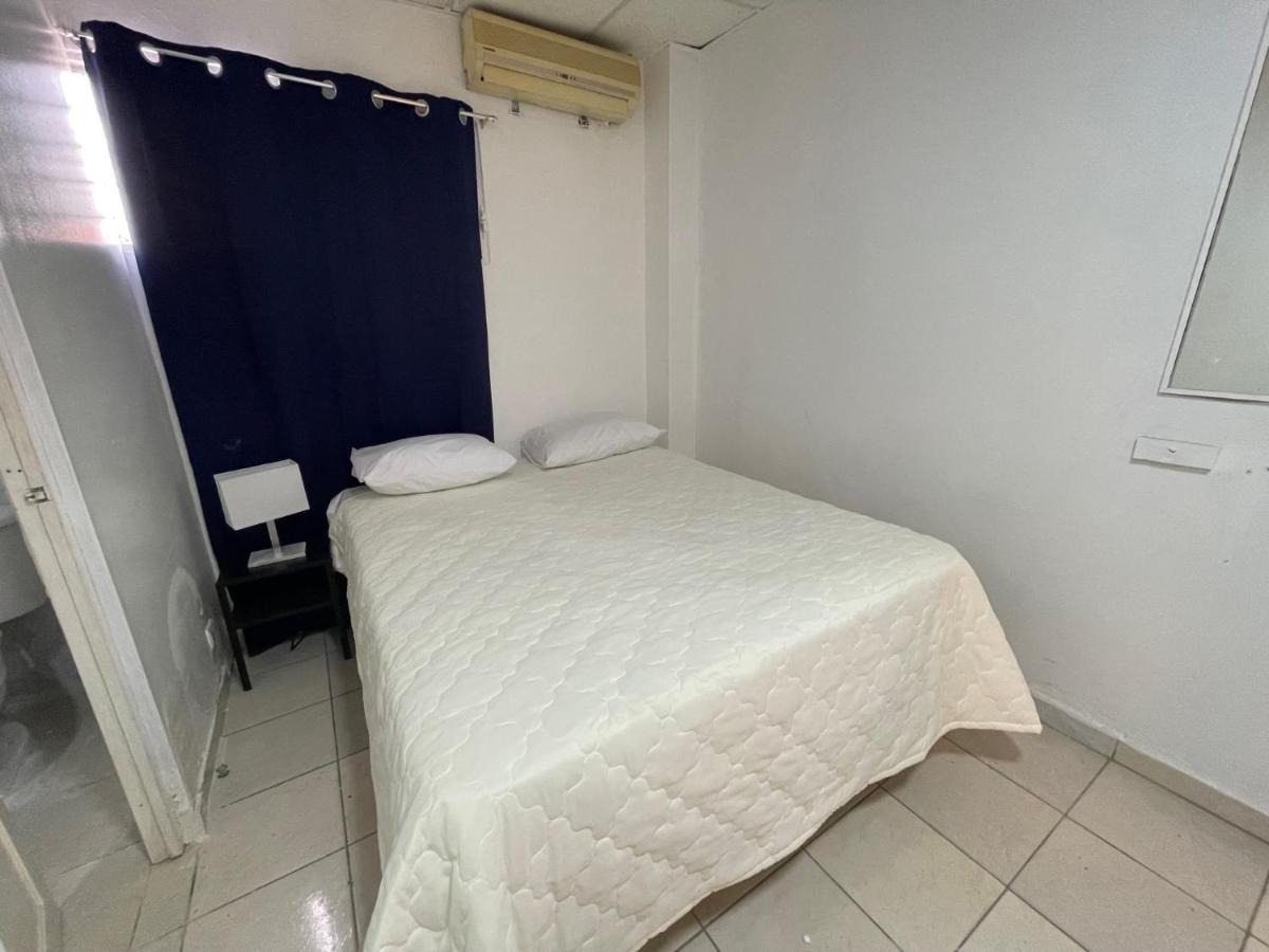 Albergue Colonial Blanco Santo Domingo
