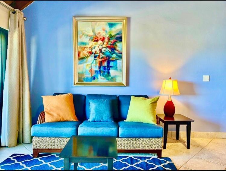 Sapphire Beachfront Renovated 1200 Sf! - Free Wi-fi * Nazareth