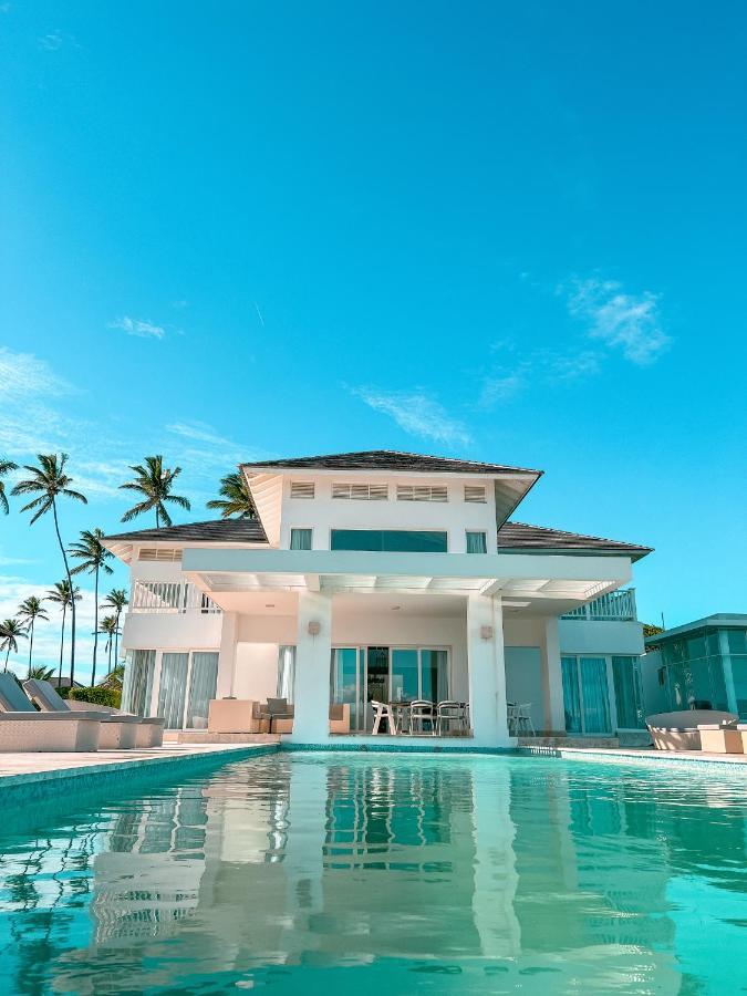 Villa Peninsula Esmeralda Luxury *