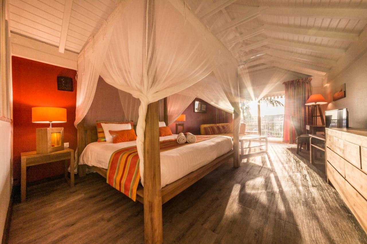 Orient Bay Palm Court 4 Stars Hotel Quarter of Orleans