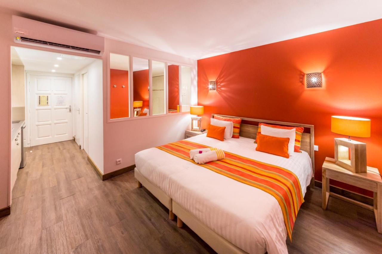 Orient Bay Palm Court 4 Stars Hotel Quarter of Orleans