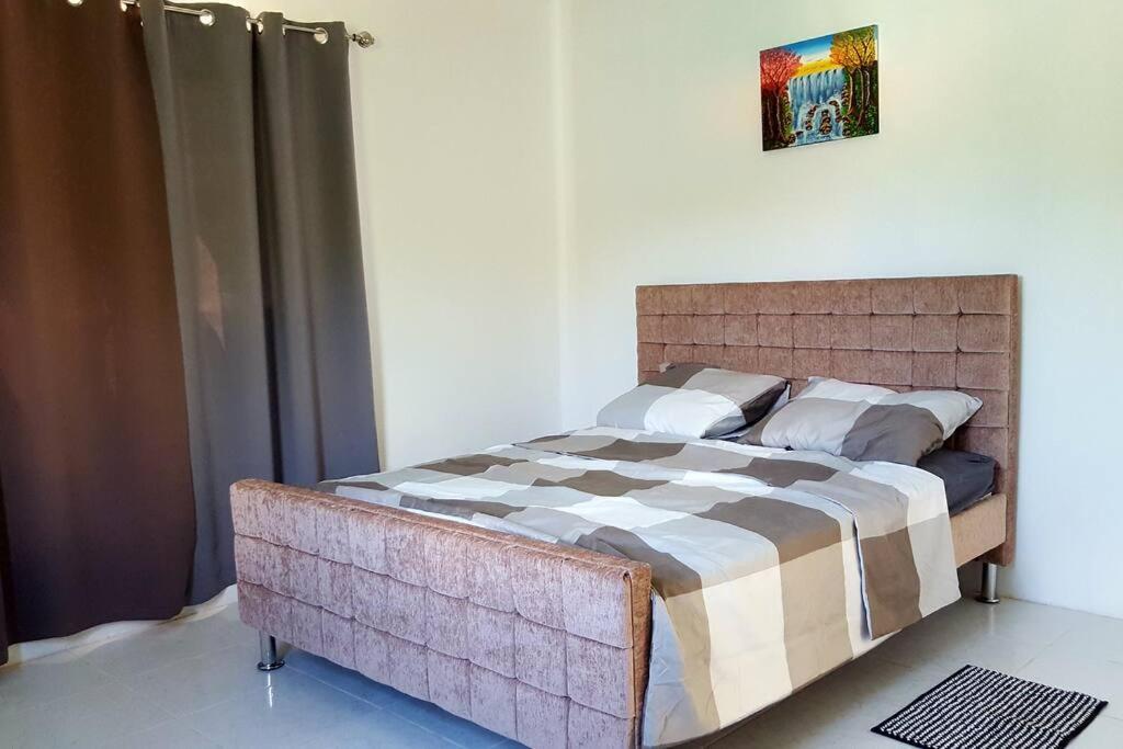 Casa Aichi Holiday home Willemstad