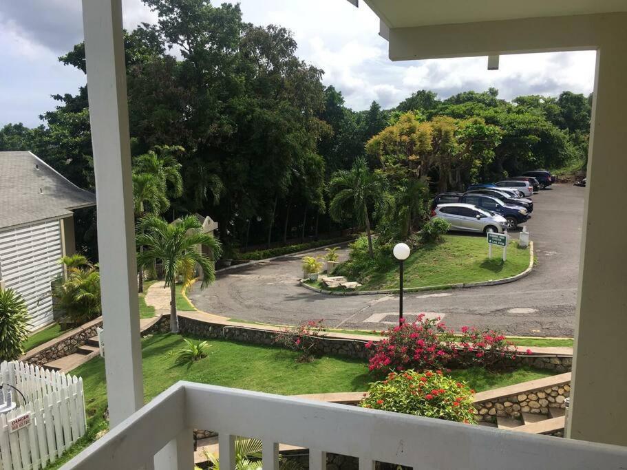 Apartment 2 Bedroom Apartment/flat Ocho Rios